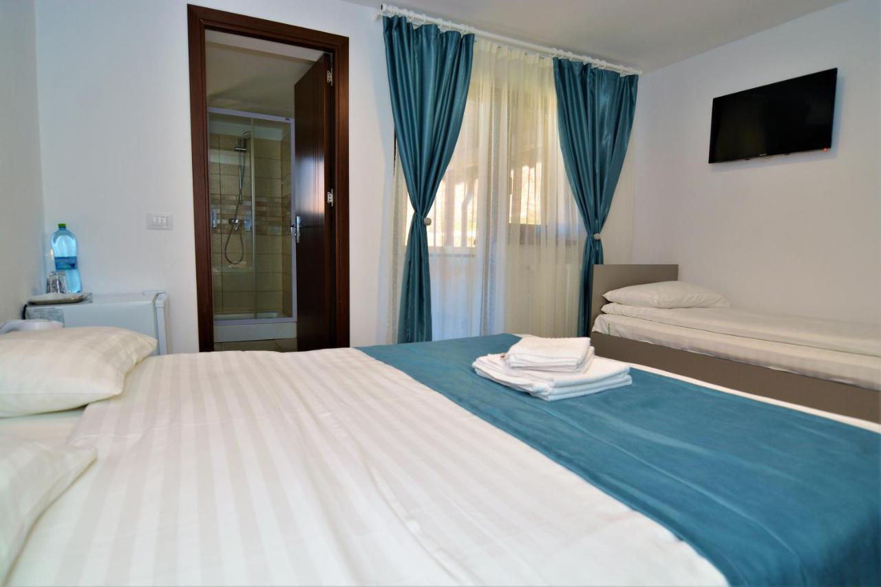 Vila Poienita Caciulata Calimanesti Luaran gambar
